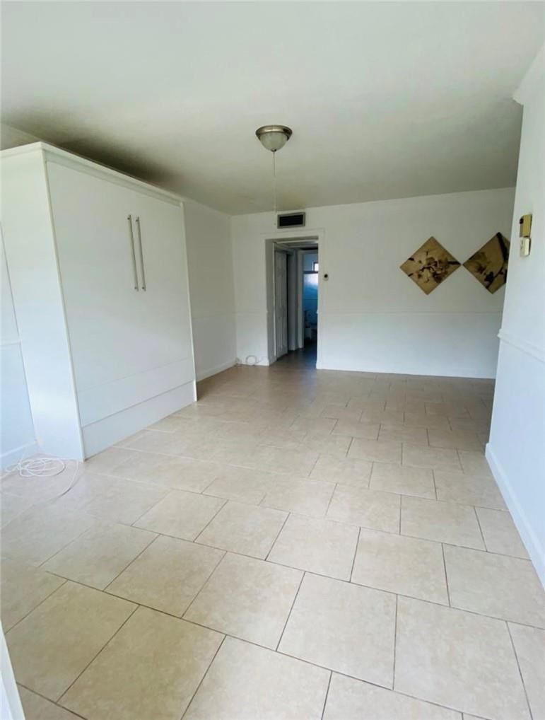1450 Atlantic Shores Boulevard #212, Hallandale Beach, FL 33009 photo 2