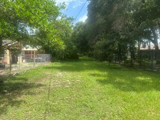 0 Larry Drive, Deland, FL 32724 photo 2