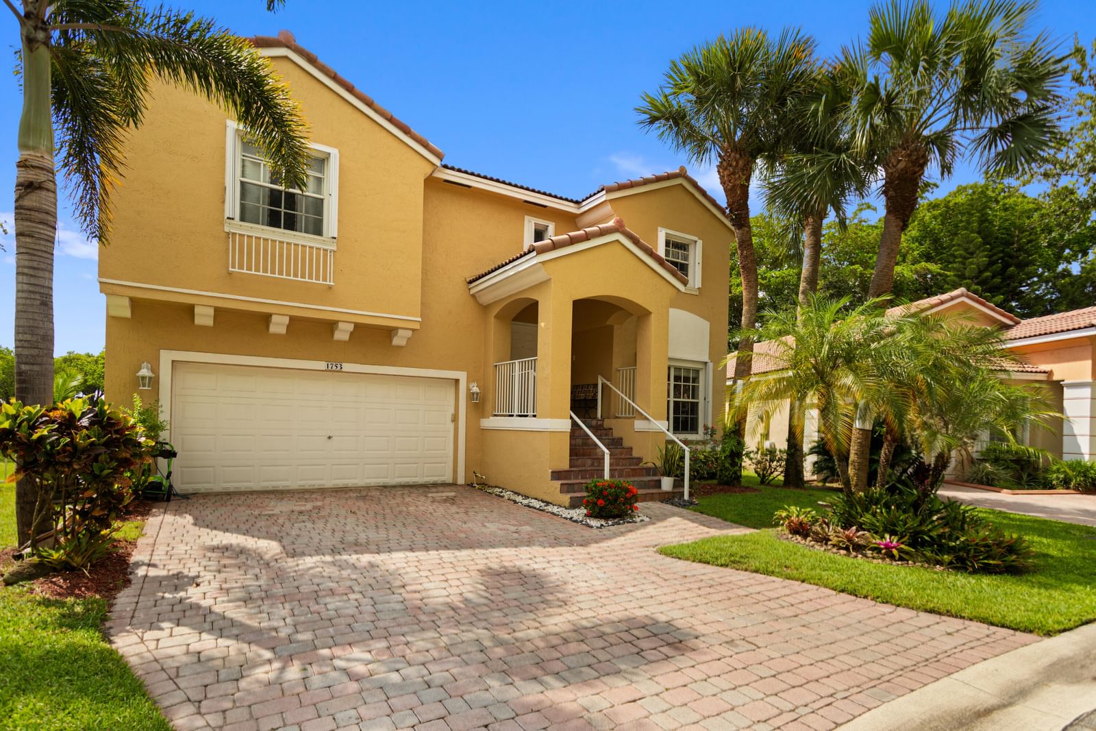 1753 NW 74th Way, Pembroke Pines, FL 33024 photo 2