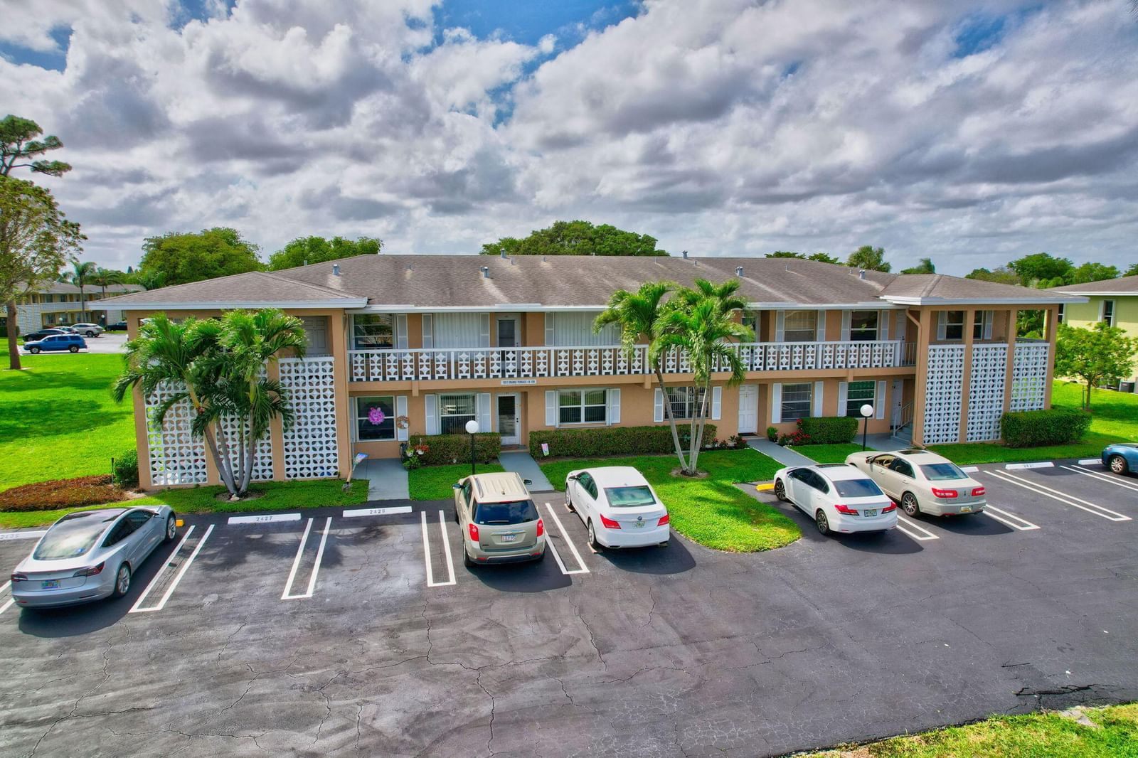1051 Orange Terrace #103, Delray Beach, FL 33445 photo 3