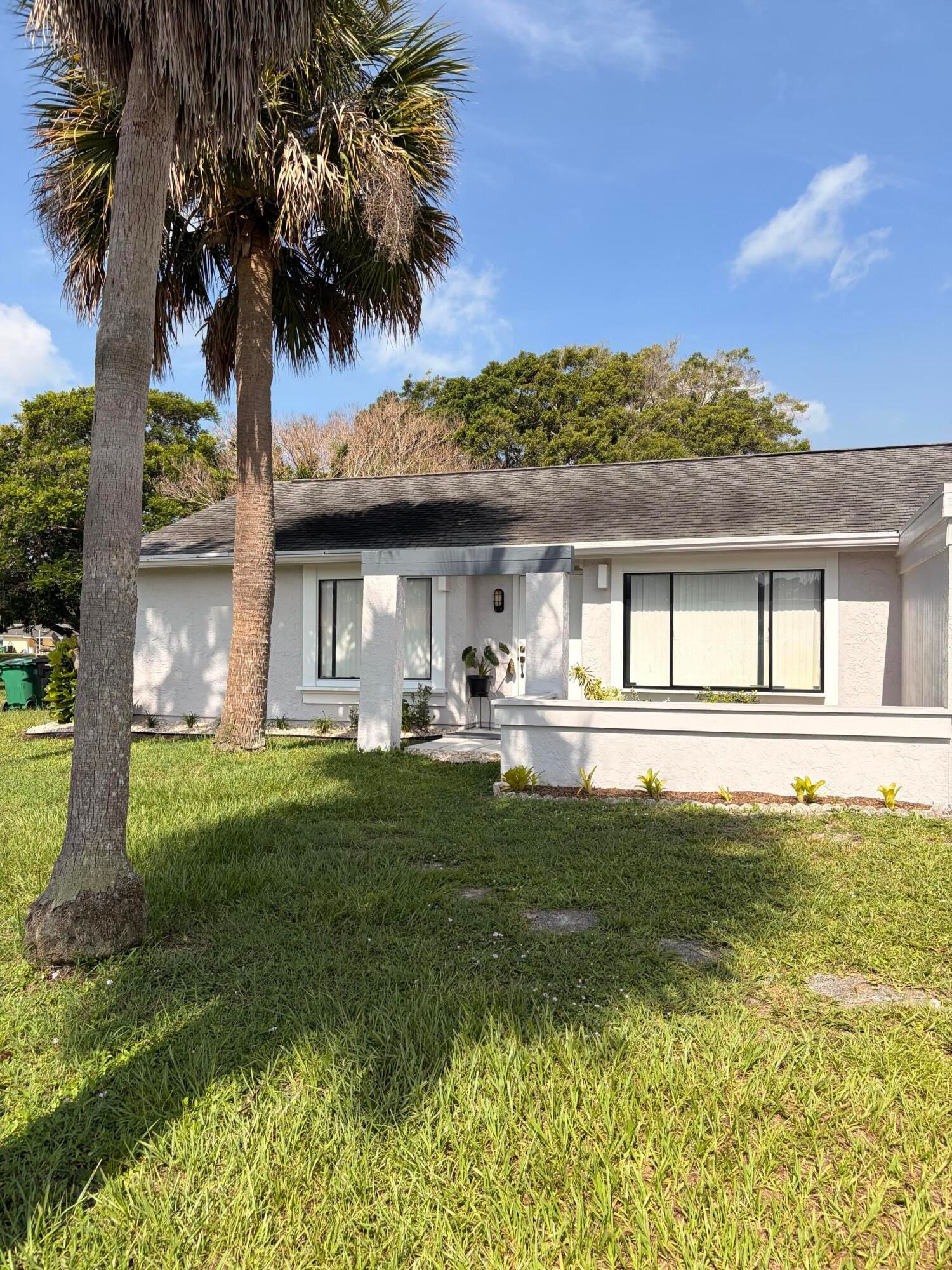 1812 SE Elkhart Terrace, Port St Lucie, FL 34952 photo 4