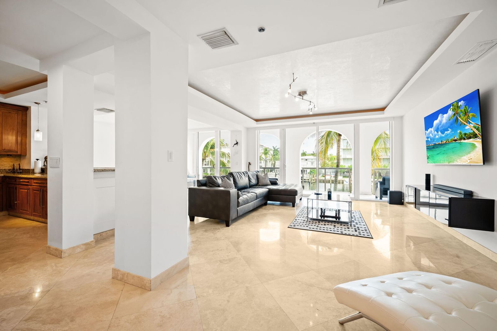 48 Hendricks Isle #2 A-a, Fort Lauderdale, FL 33301 photo 5