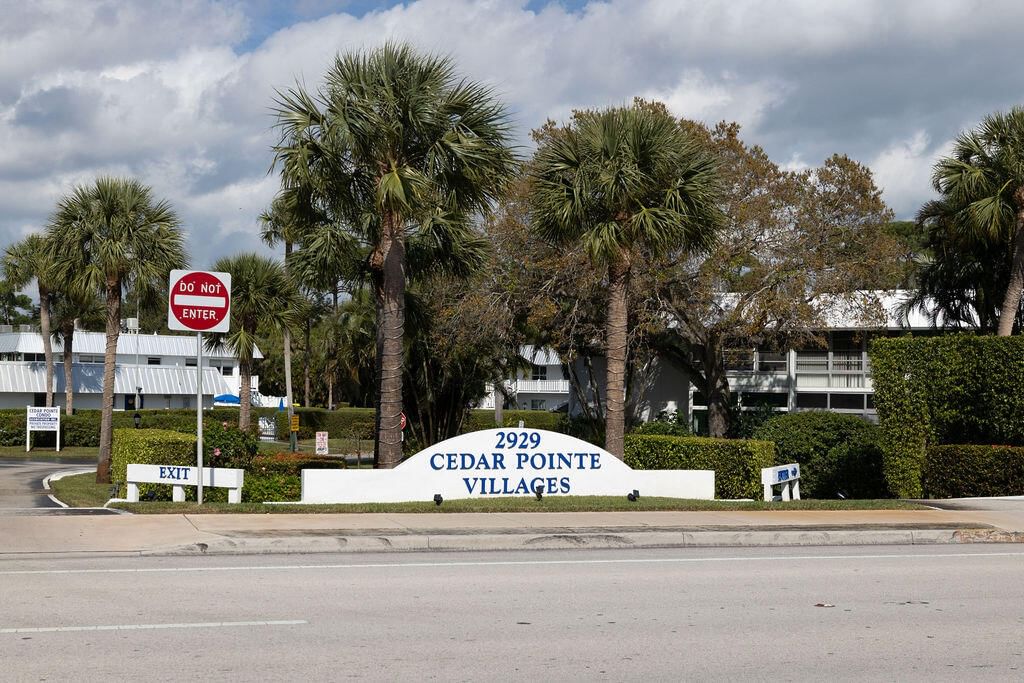 2929 SE Ocean Boulevard #130-8, Stuart, FL 34996 photo 3