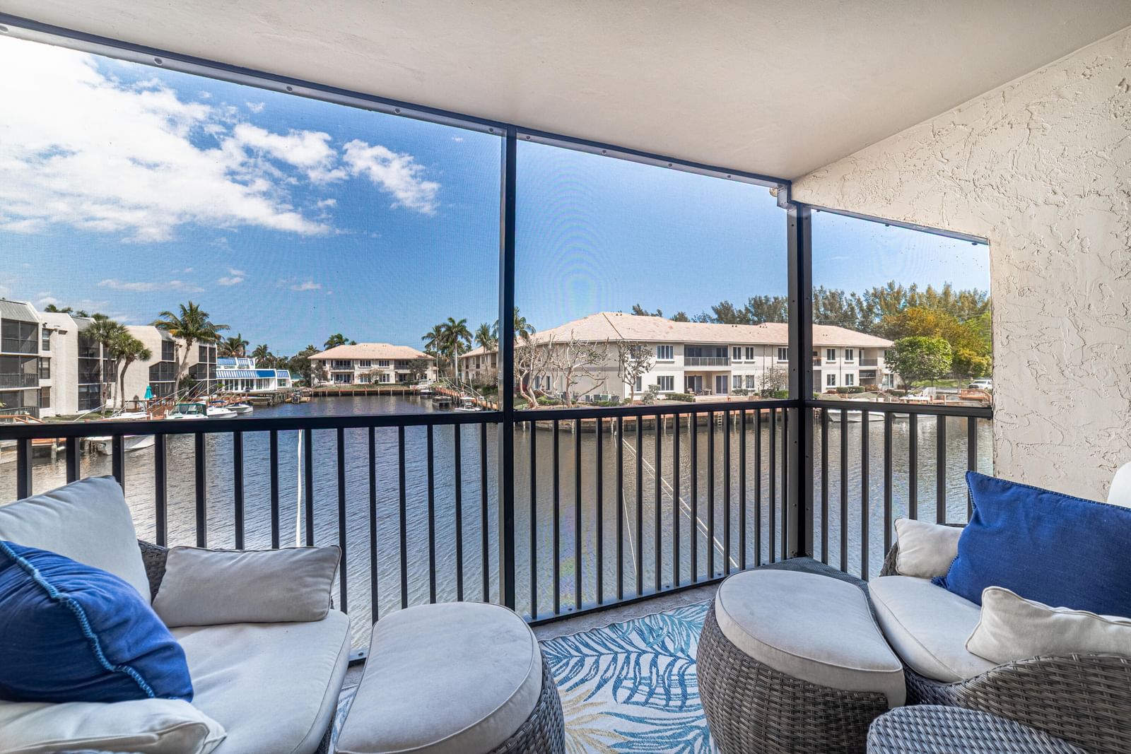 6 Royal Palm Way #211, Boca Raton, FL 33432 photo 2