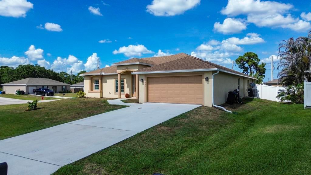 4201 SW Mcclellen Street, Port St Lucie, FL 34953 photo 2