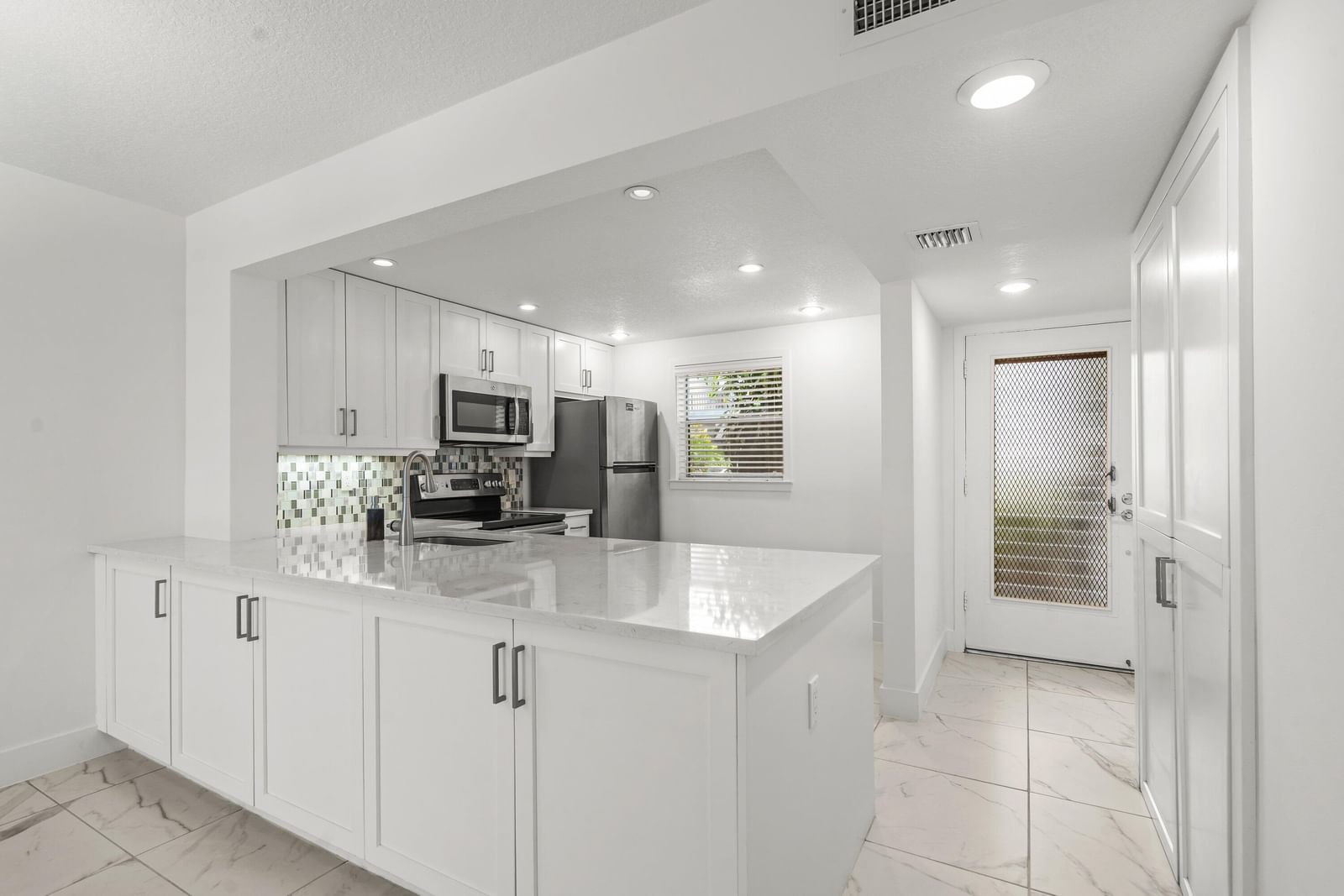 3090 Holiday Springs Boulevard #Unit 109, Margate, FL 33063 photo 3