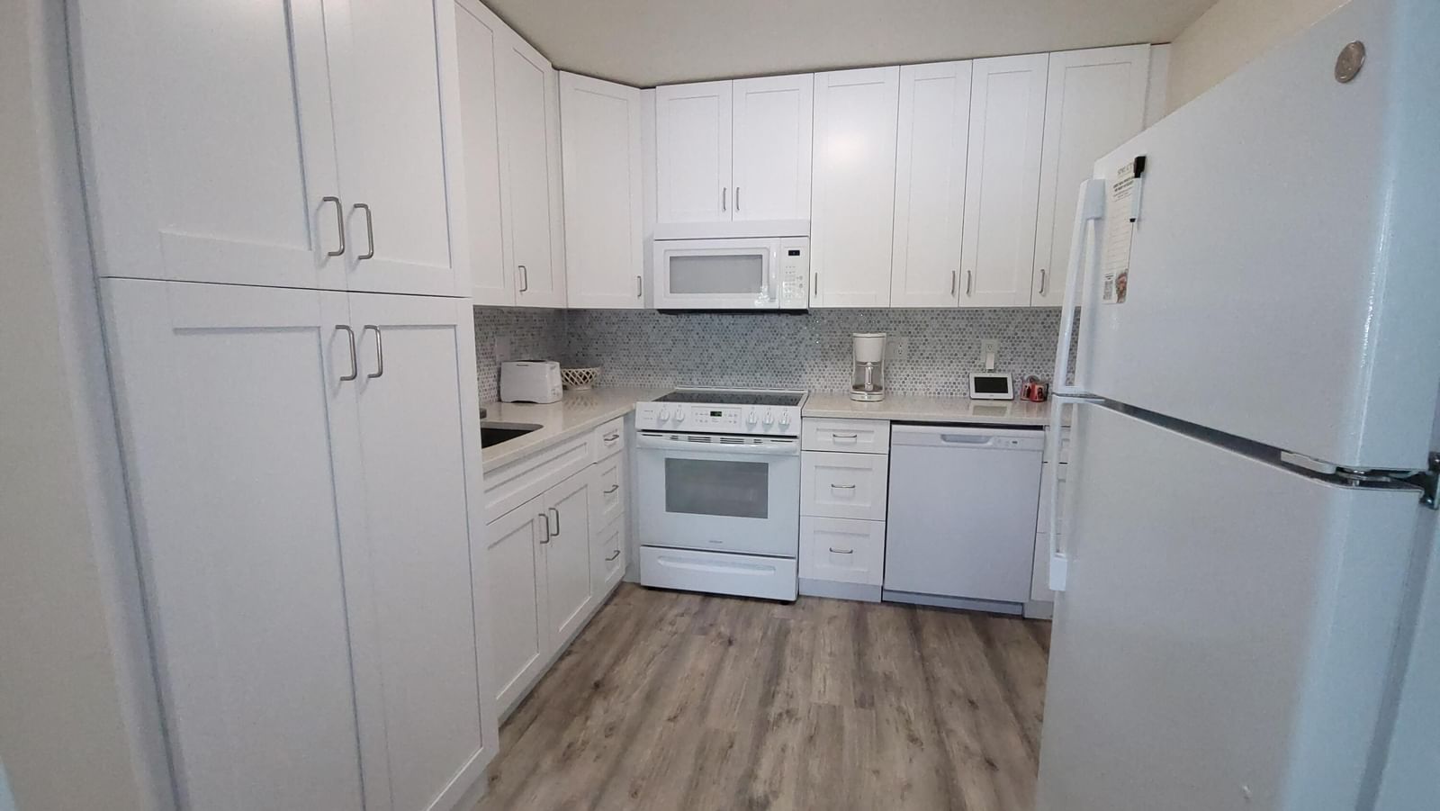 50 Plymouth F, West Palm Beach, FL 33417 photo 2