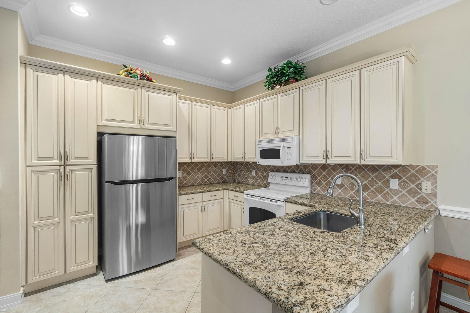 7410 Ringwood Terrace, Boynton Beach, FL 33437 photo 3