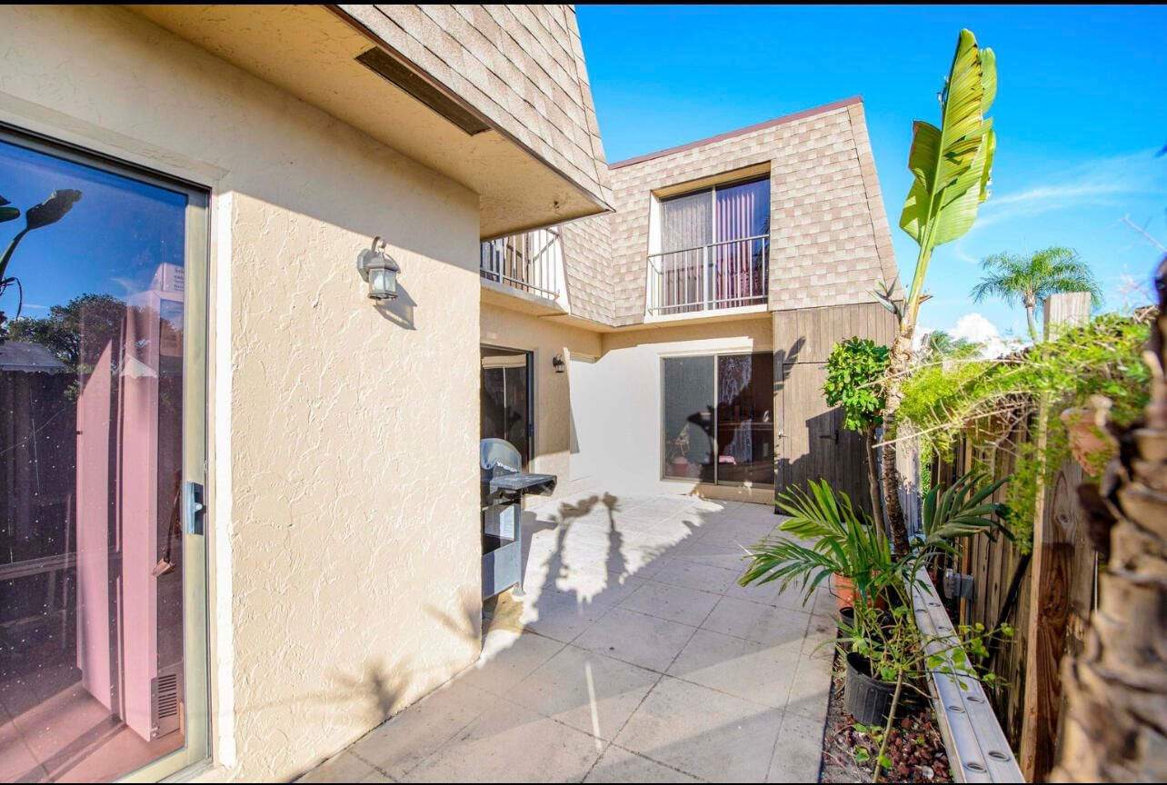 4101 N Waterview Circle #41-a, Palm Springs, FL 33461 photo 4
