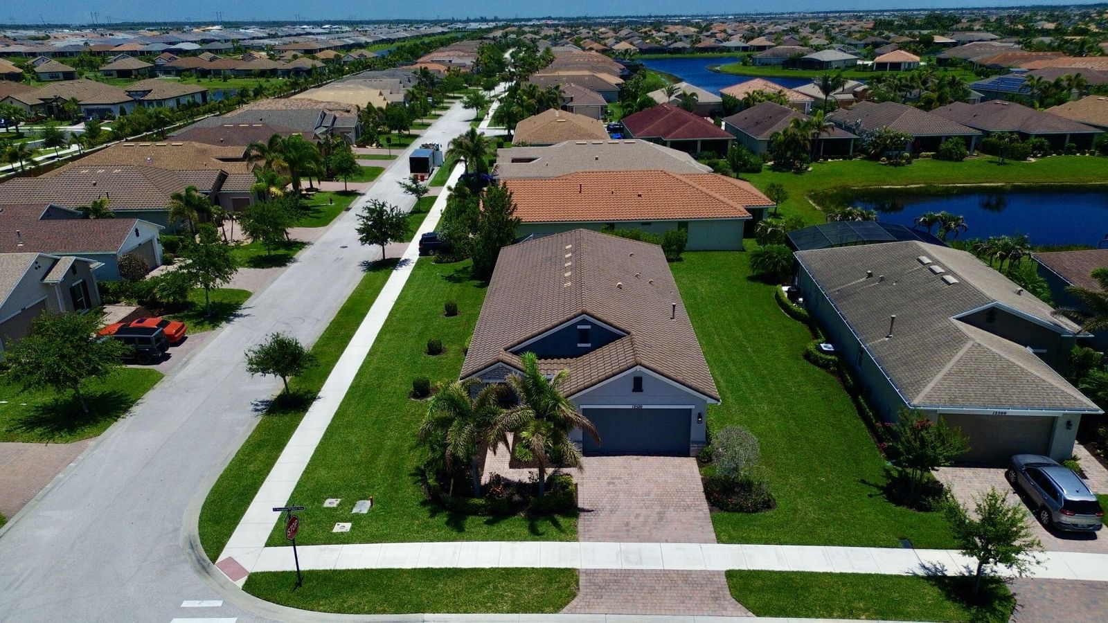 12520 SW Weeping Willow Avenue, Port St Lucie, FL 34987 photo 2