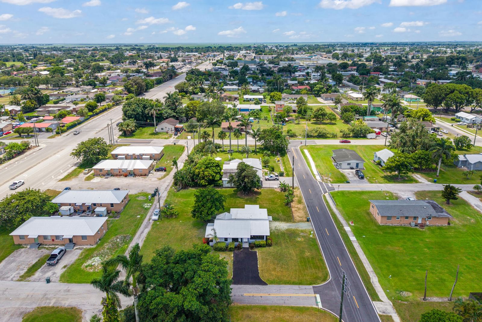 24 NW Avenue I, Belle Glade, FL 33430 photo 3