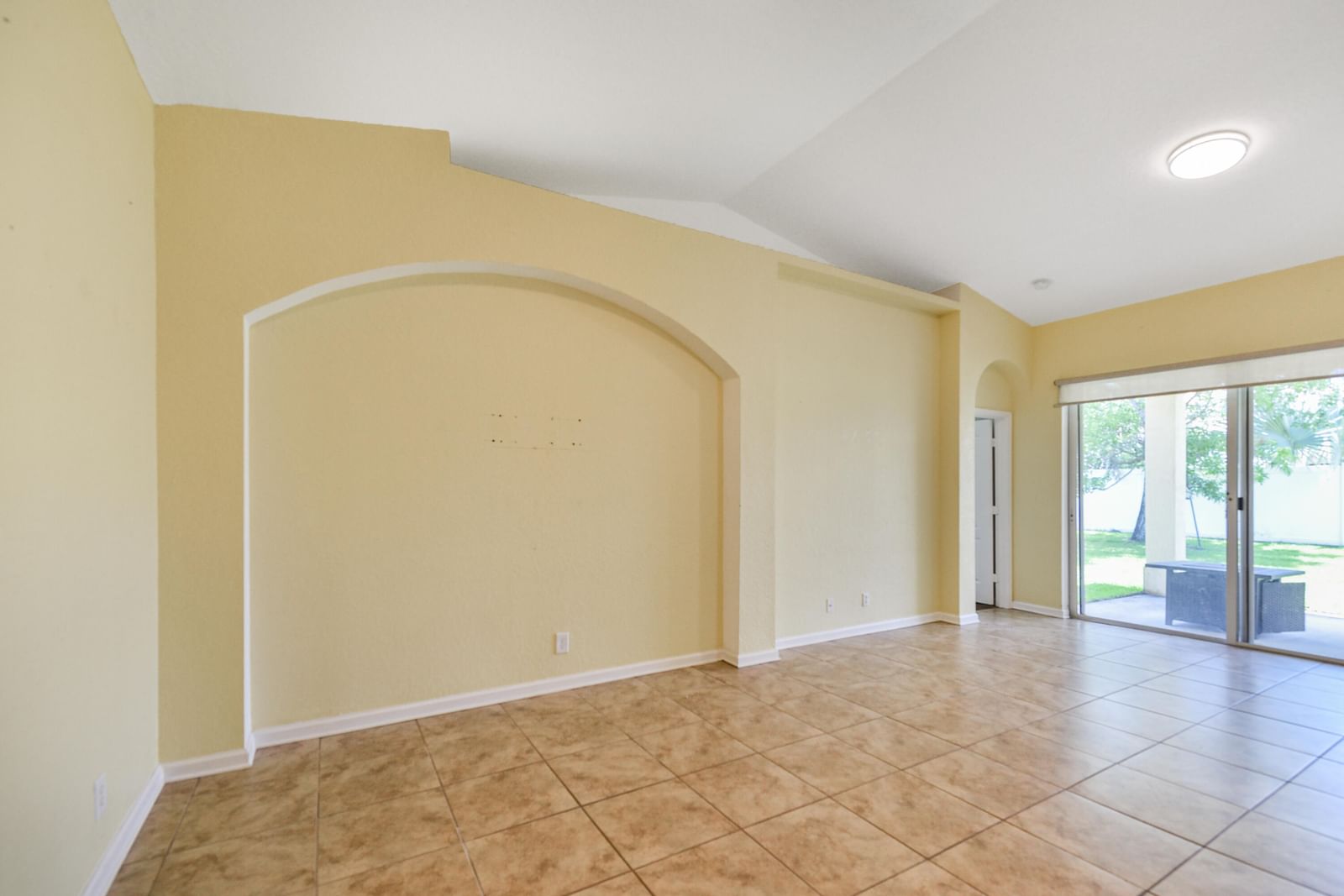 5544 Spanish River Road, Fort Pierce, FL 34951 photo 4