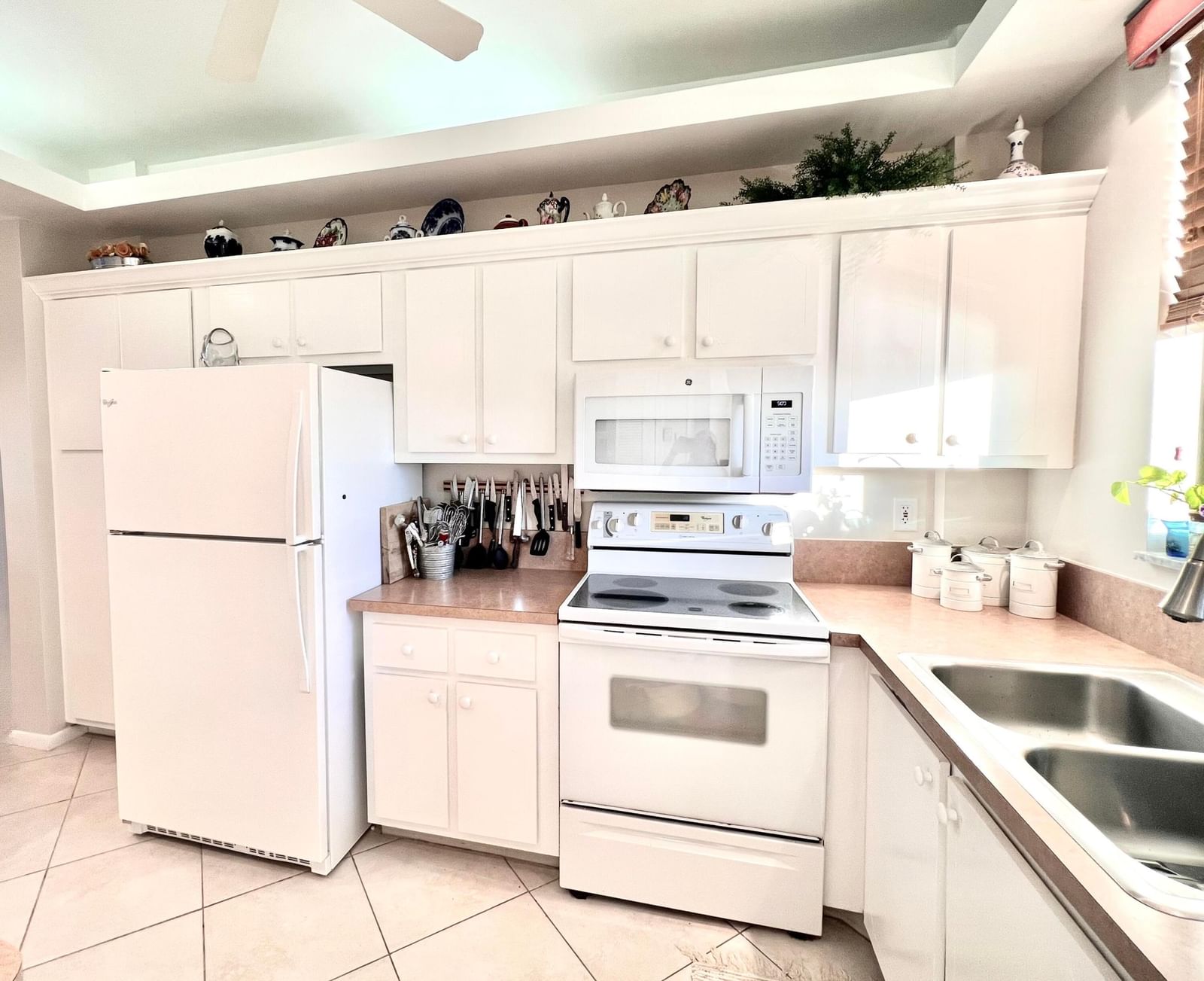 100 Paradise Harbour Boulevard #506, North Palm Beach, FL 33408 photo 2