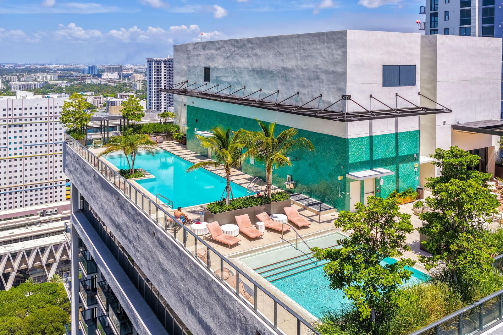 11 NE 6th Street #1912, Miami, FL 33132 photo 2