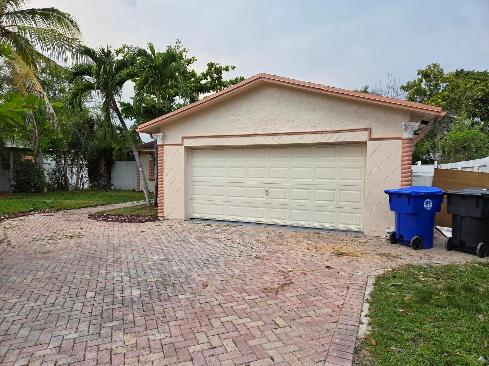 7601 Kimberly Boulevard, North Lauderdale, FL 33068 photo 5