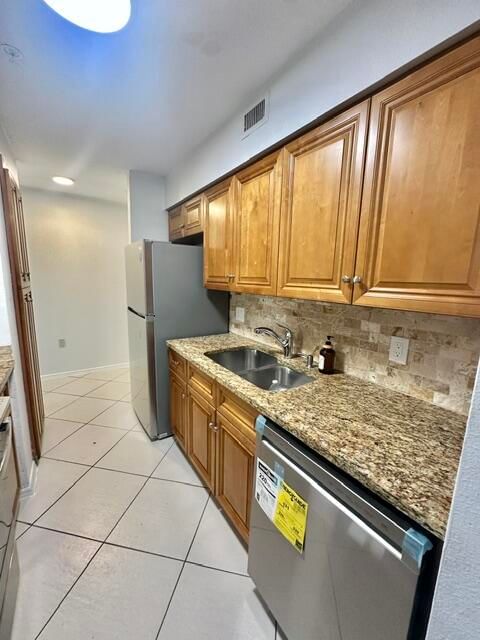 2305 N Congress Avenue #11, Boynton Beach, FL 33426 photo 5