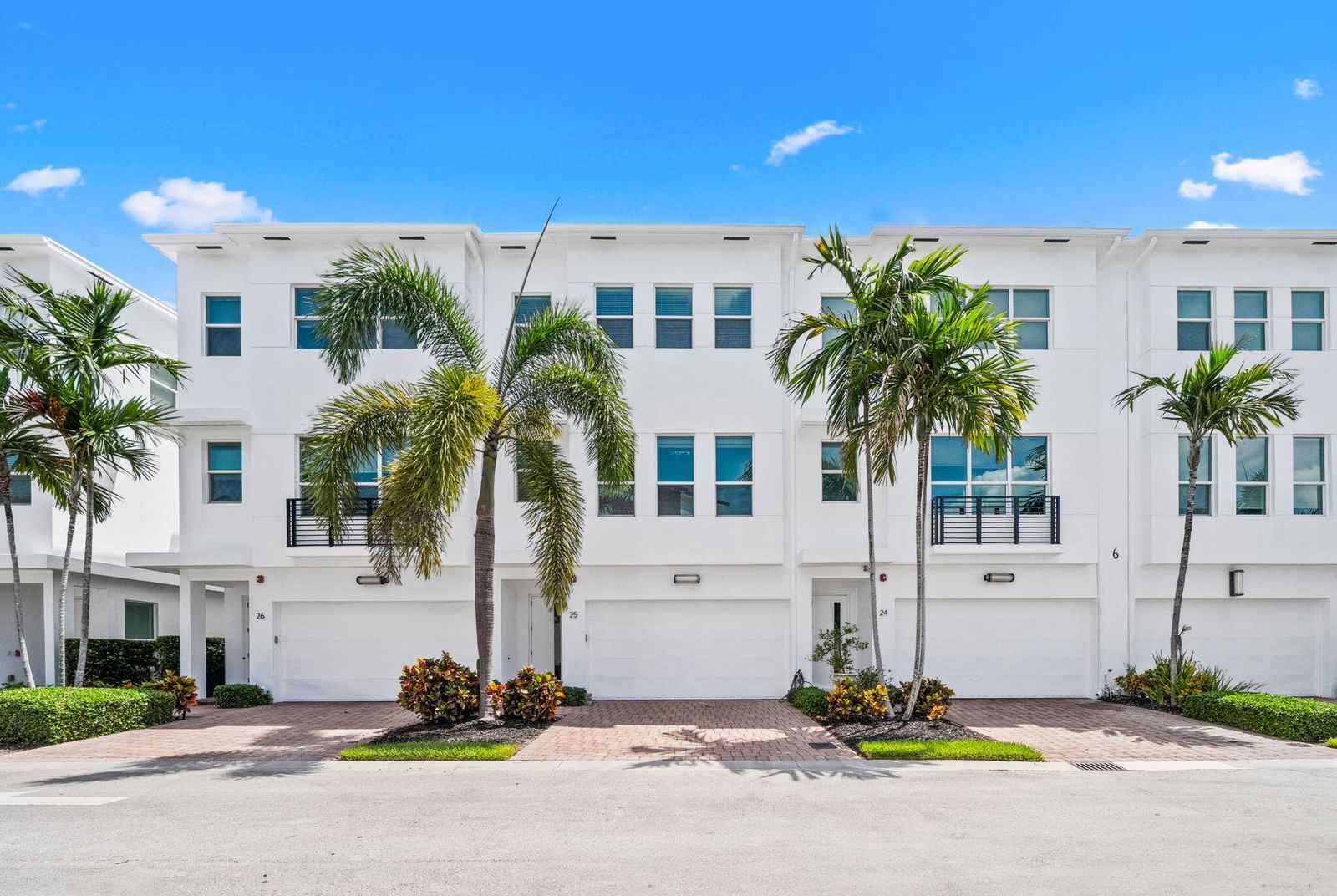 2900 NE 12th Terrace #25, Oakland Park, FL 33334 photo 3