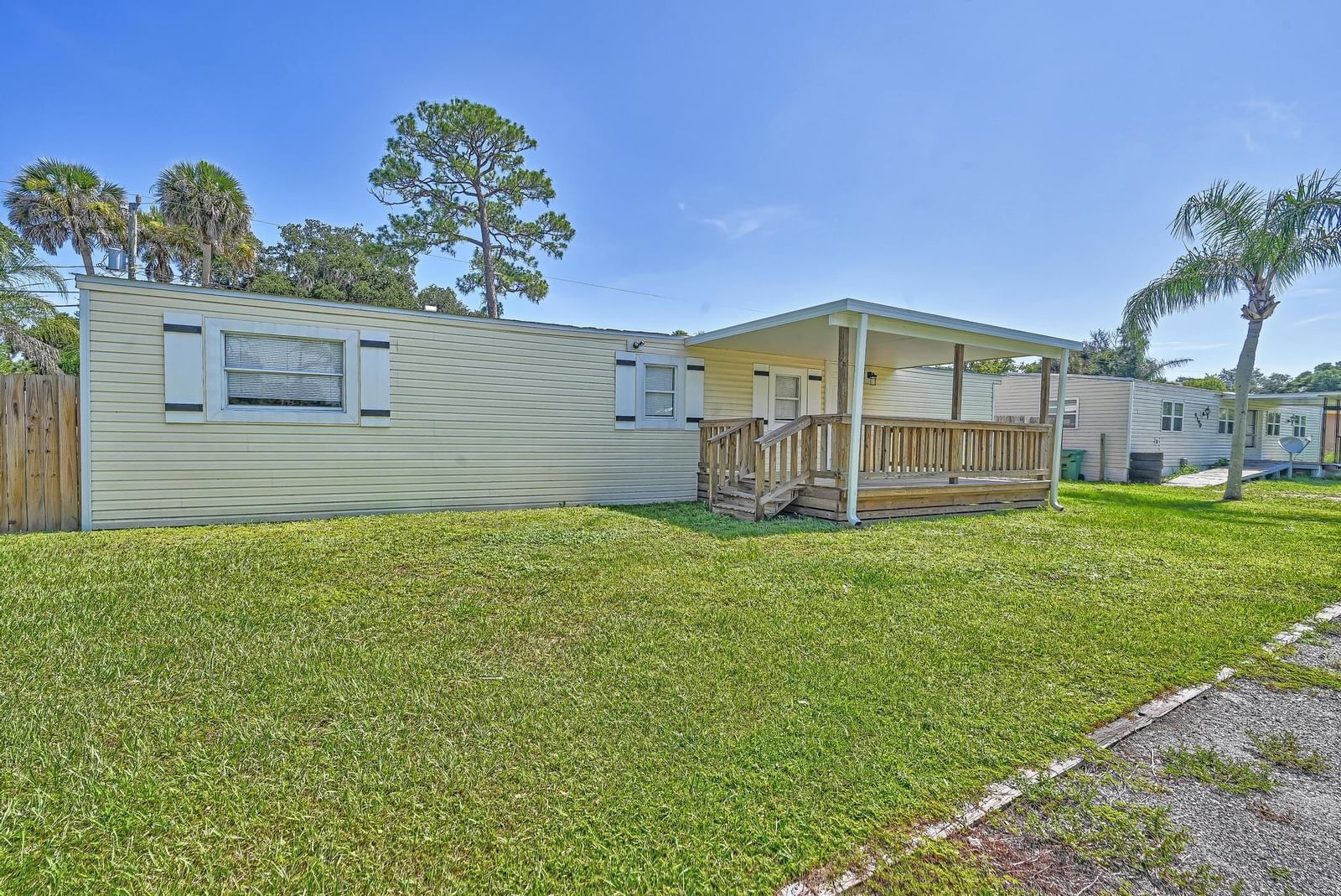 5204 Deanna Lane, Fort Pierce, FL 34946 photo 2
