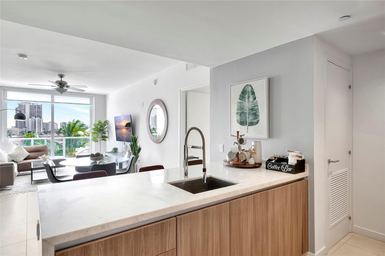 401 N Birch Road #504, Fort Lauderdale, FL 33304 photo 2