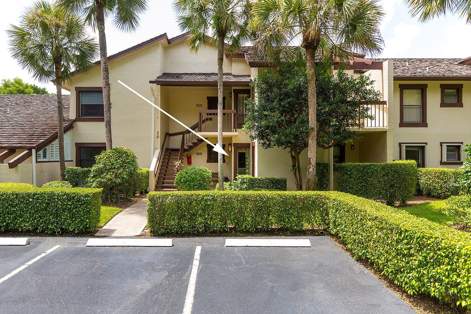 11397 Pond View Drive #E102, Wellington, FL 33414 photo 2