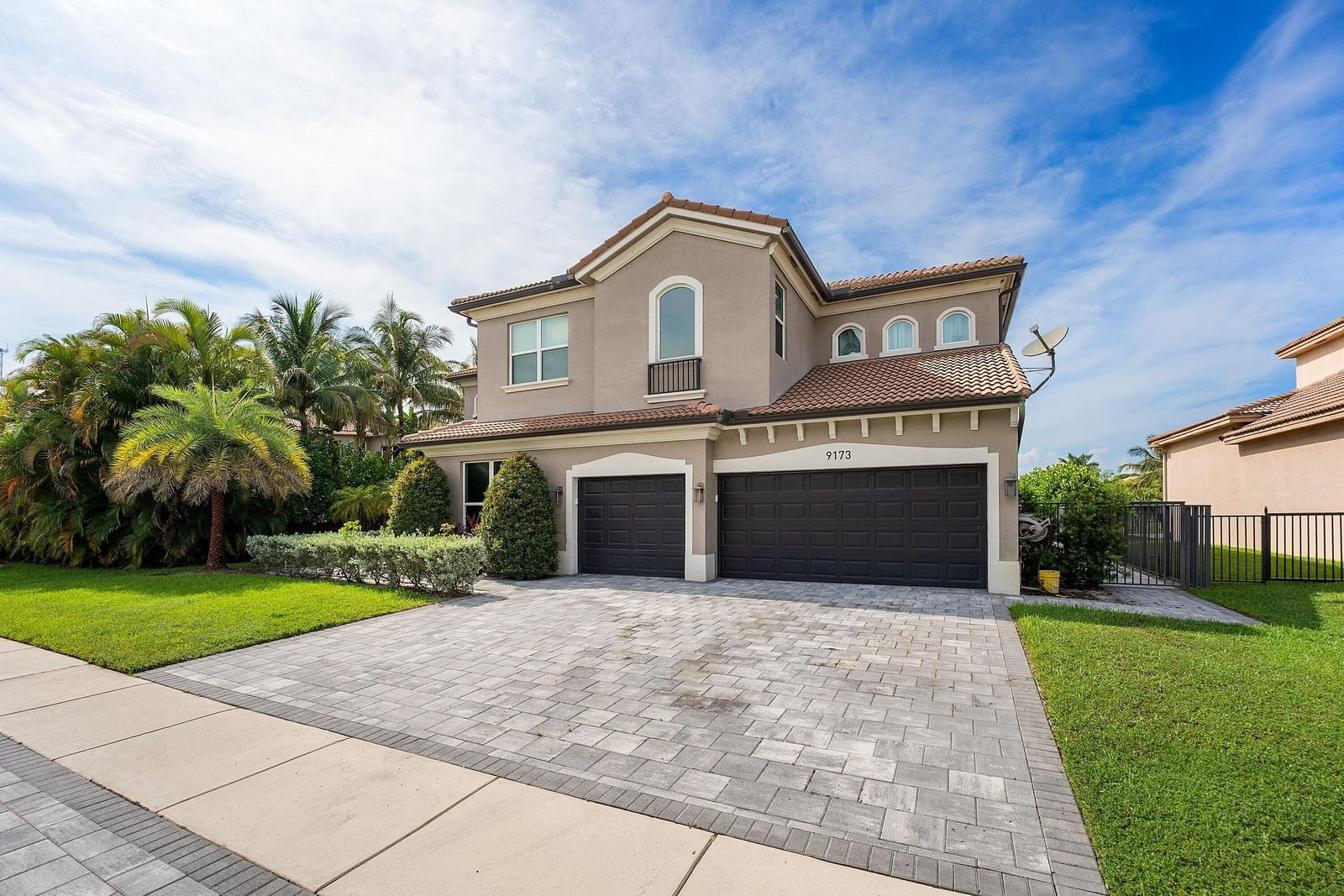 9173 Oak Alley Drive, Lake Worth, FL 33467 photo 2