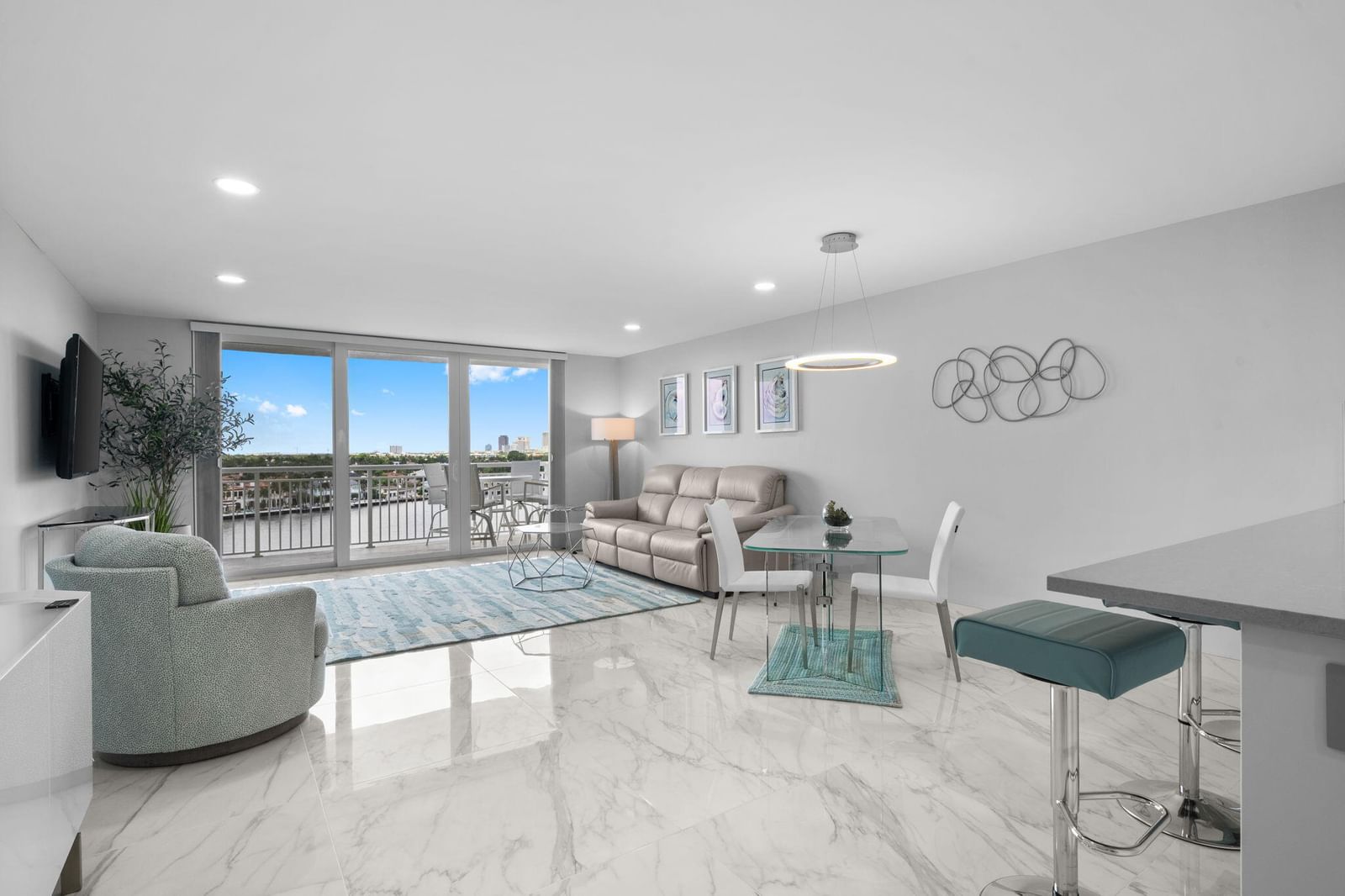 511 Bayshore Drive #910, Fort Lauderdale, FL 33304 photo 2