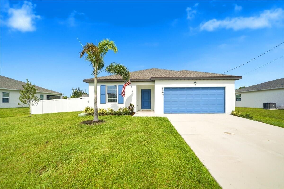 4565 SW Scope Street, Port St Lucie, FL 34953 photo 2