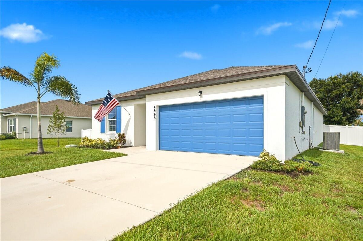 4565 SW Scope Street, Port St Lucie, FL 34953 photo 3