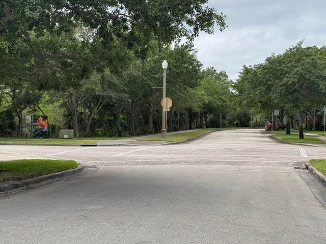 2131 SE Destin Drive, Port St Lucie, FL 34952 photo 3