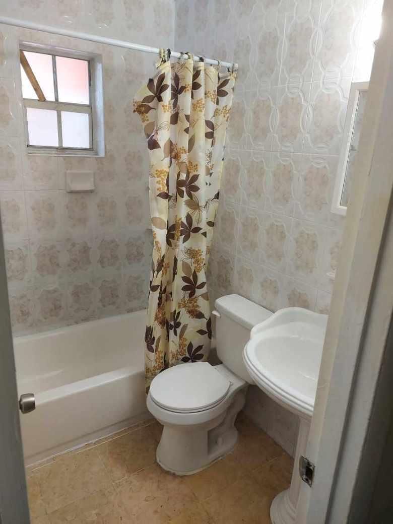 1980 Lincoln Avenue, Opa Locka, FL 33054 photo 4