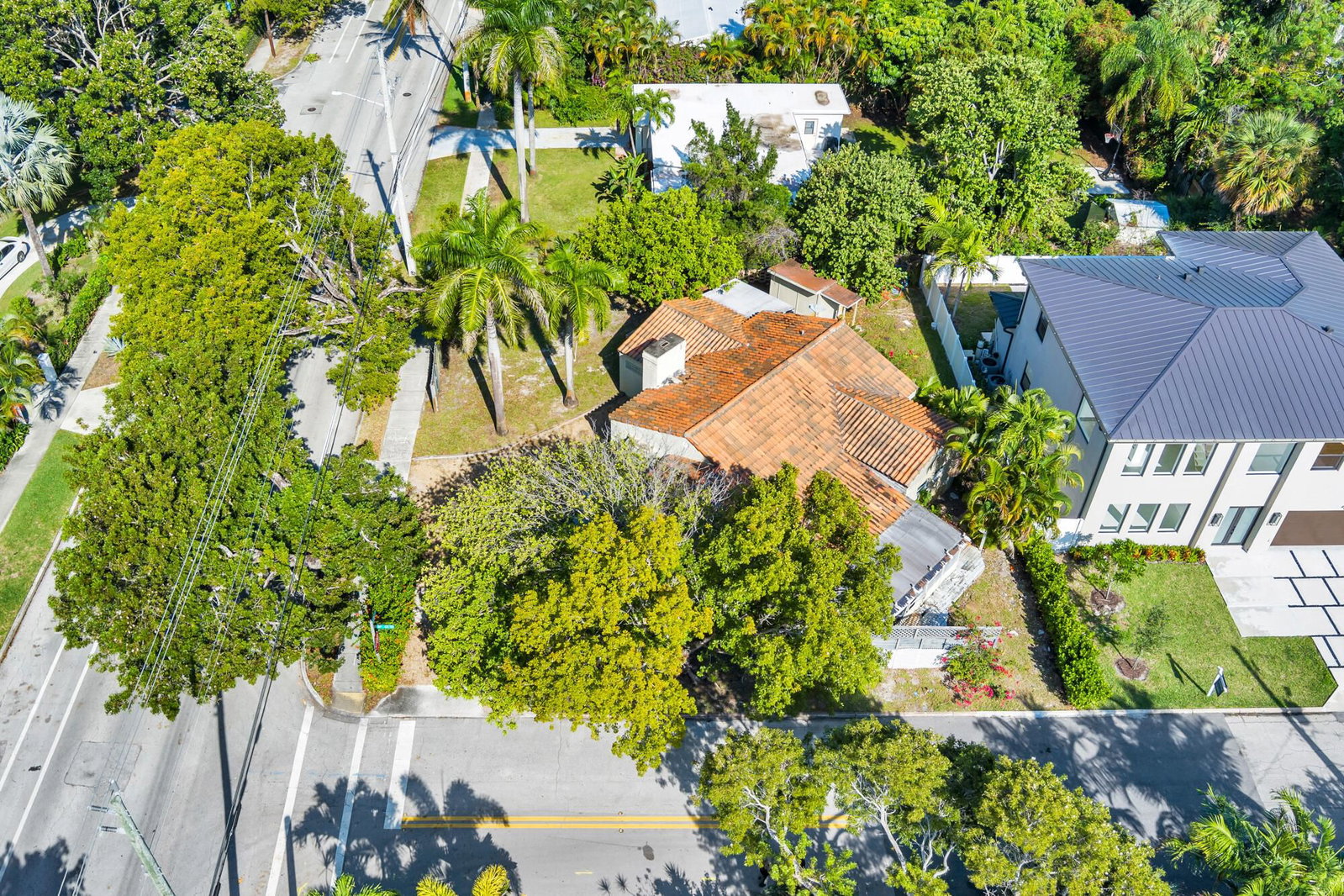 383 31st Court, West Palm Beach, FL 33407 photo 5