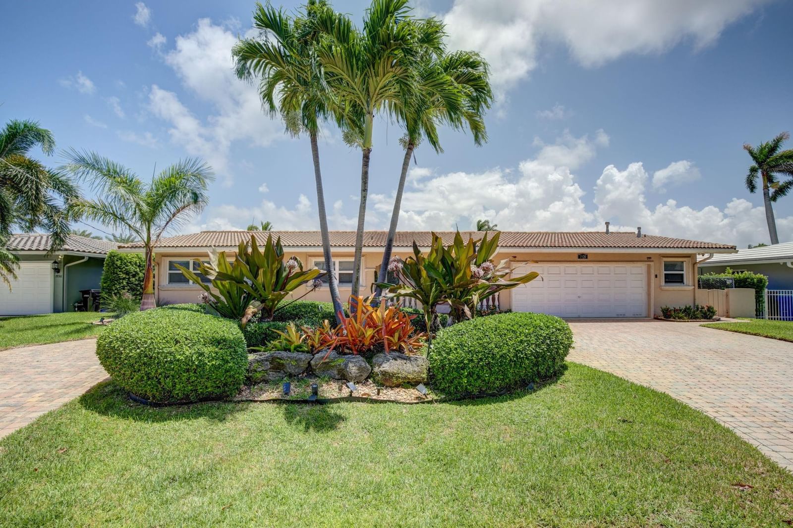 1920 Waters Edge, Pompano Beach, FL 33062 photo 3