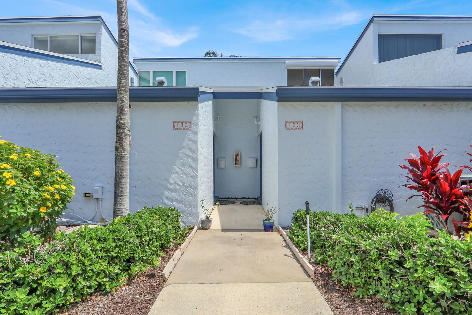 129 Lehane Terrace #133, North Palm Beach, FL 33408 photo 4