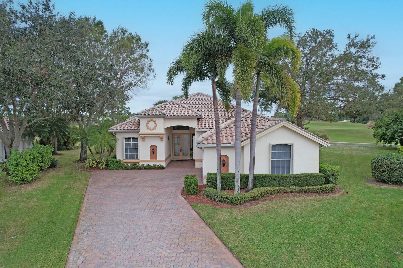 8504 Belfry Place, Port St Lucie, FL 34986 photo 2