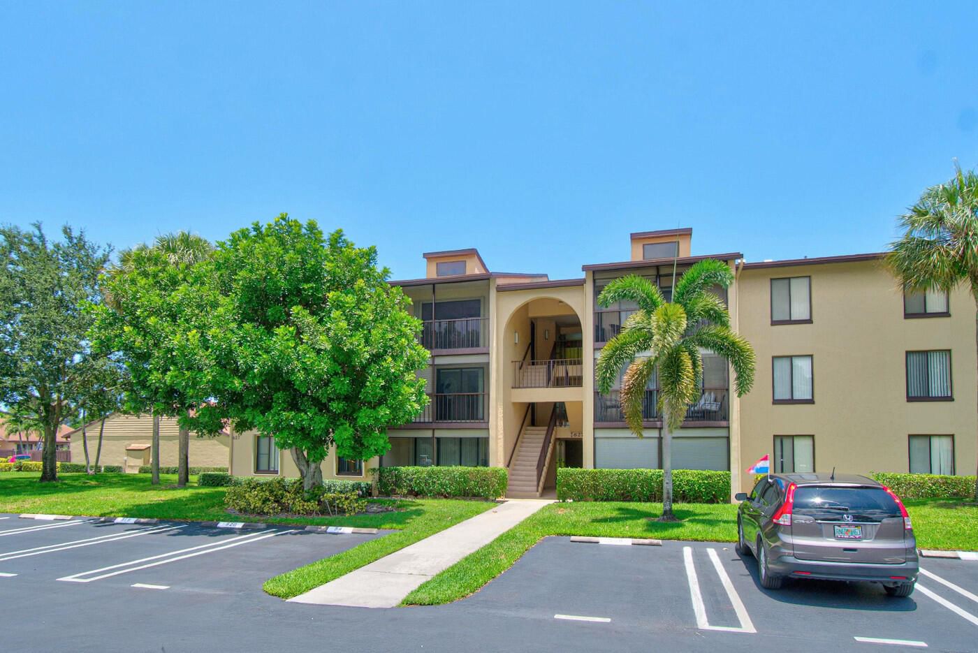 627 Sea Pine Way #A3, Greenacres, FL 33415 photo 2