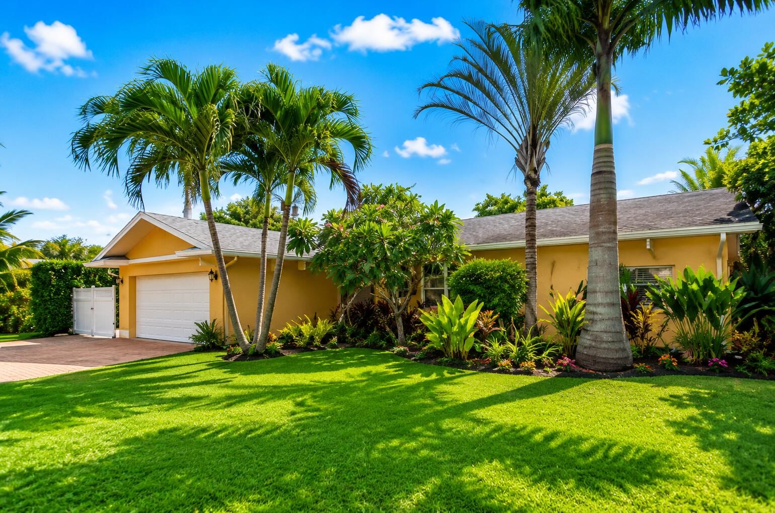 842 Fathom Road W, North Palm Beach, FL 33408 photo 2