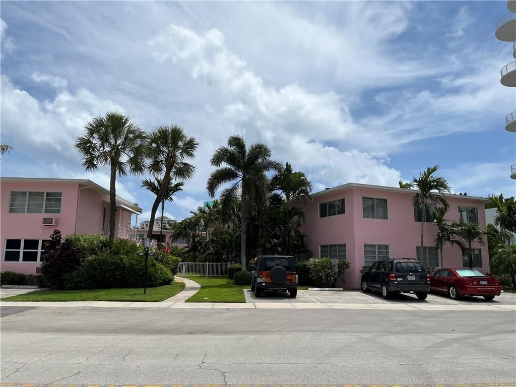 700 Bayshore Drive #21, Fort Lauderdale, FL 33304 photo 3
