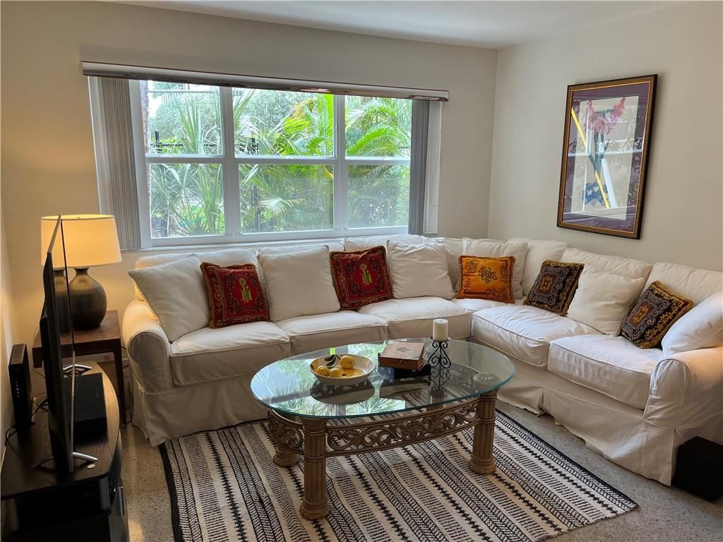 700 Bayshore Drive #21, Fort Lauderdale, FL 33304 photo 4