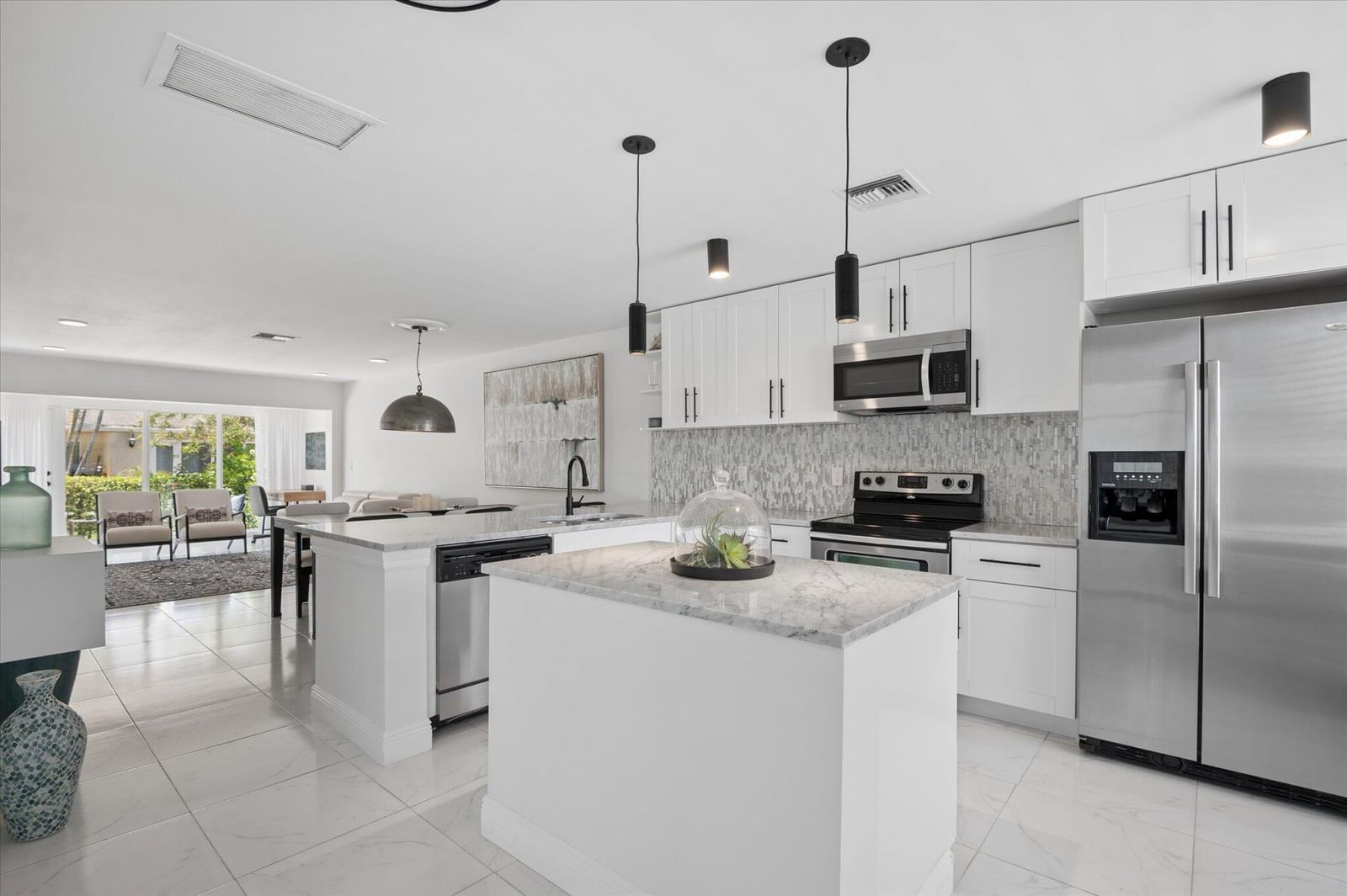 13725 Flora Place #C, Delray Beach, FL 33484 photo 2