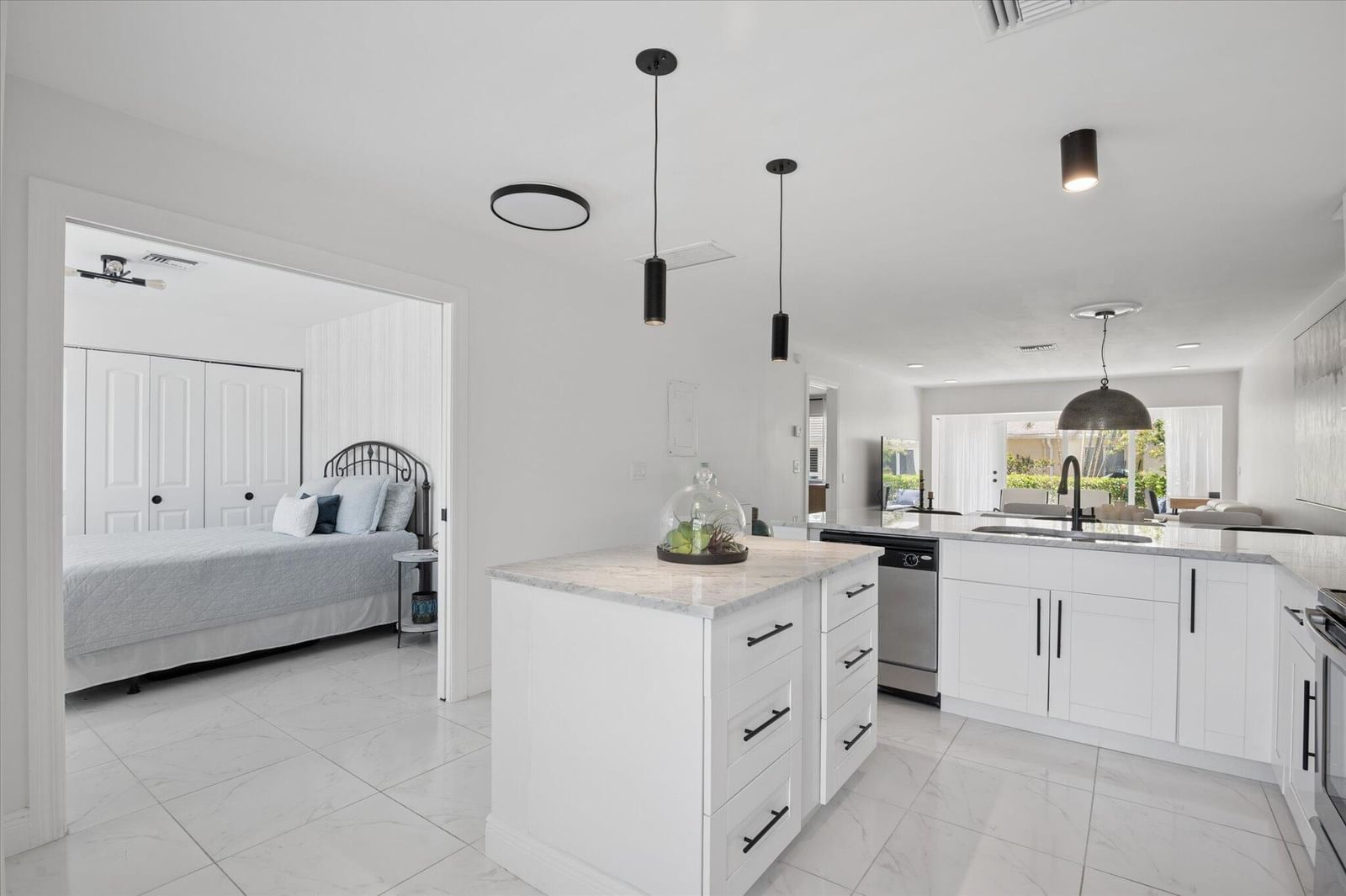 13725 Flora Place #C, Delray Beach, FL 33484 photo 5