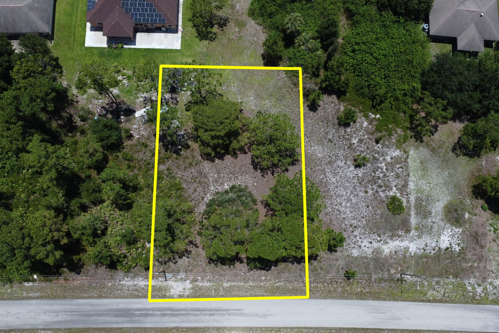 518 Cottonwood Avenue S, Lehigh Acres, FL 33974 photo 2