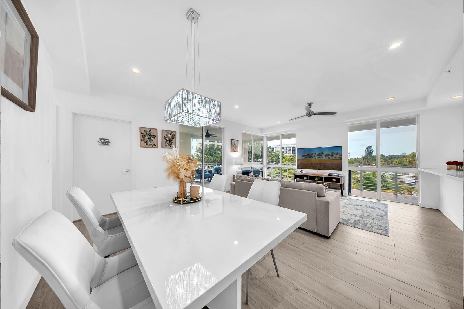 51 SE 19th Avenue #303, Deerfield Beach, FL 33441 photo 2