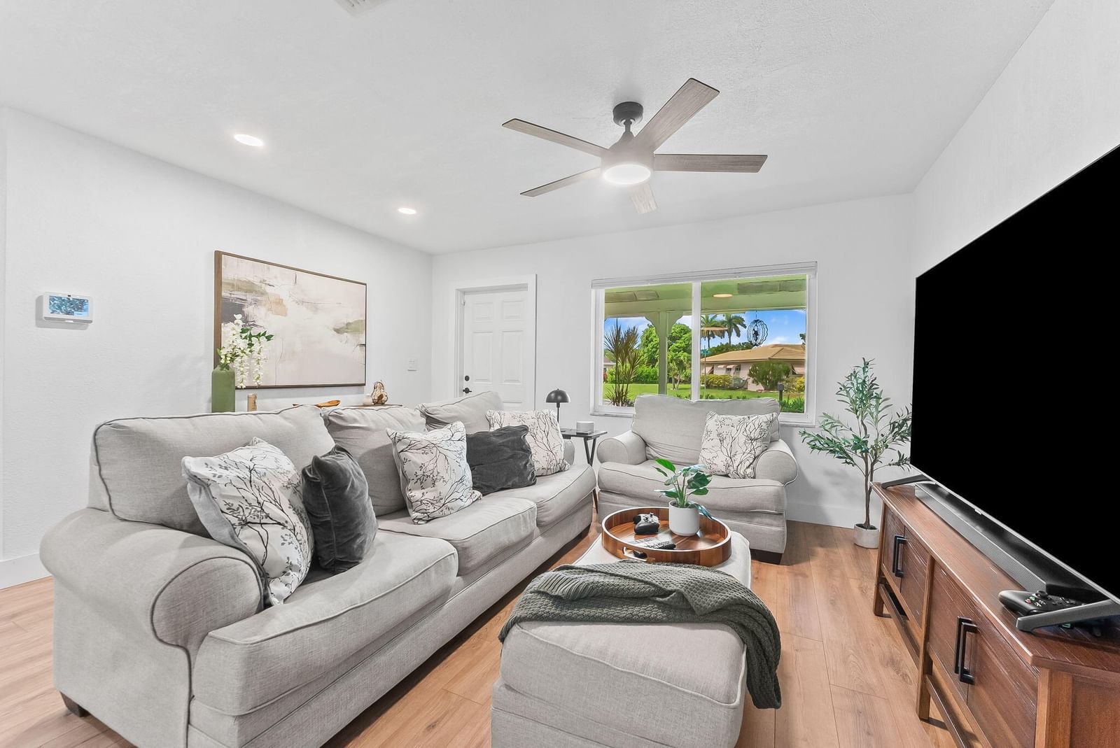 7100 NW 92nd Avenue, Tamarac, FL 33321 photo 4