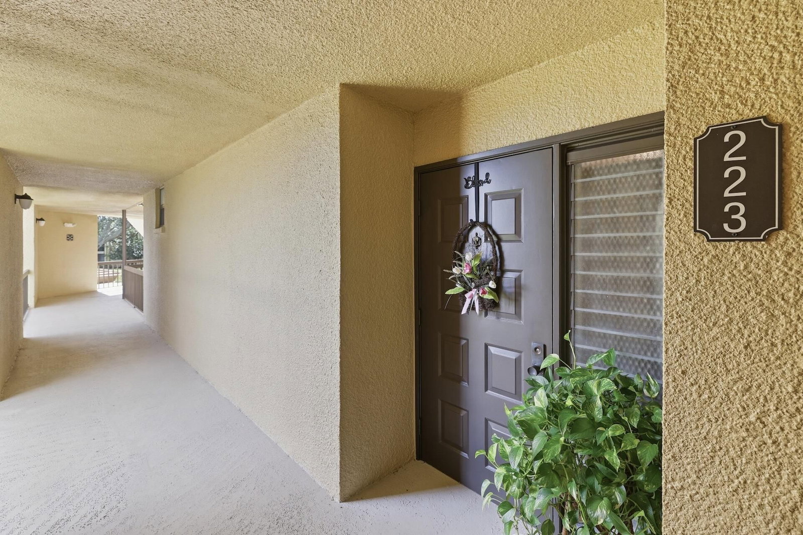 5344 Woodland Lakes Drive #223, Palm Beach Gardens, FL 33418 photo 2