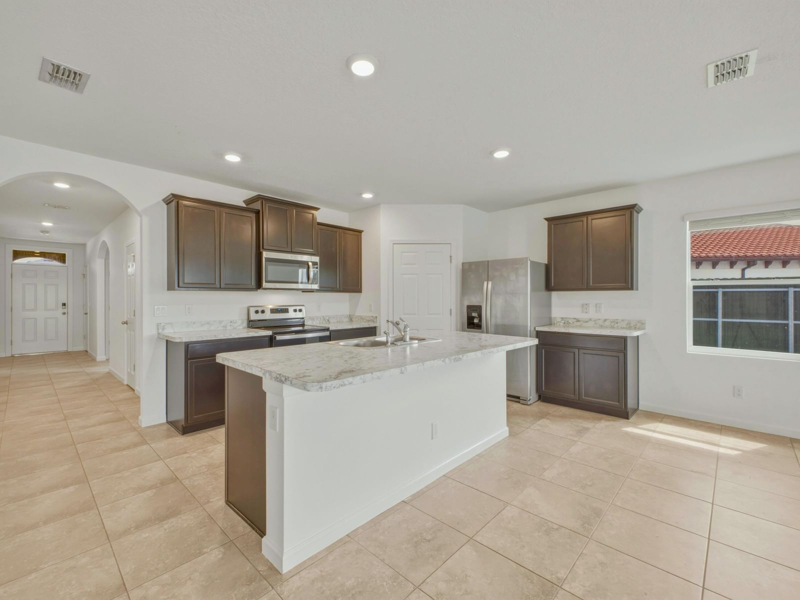 718 SW Crean Terrace SW, Port St Lucie, FL 34953 photo 5