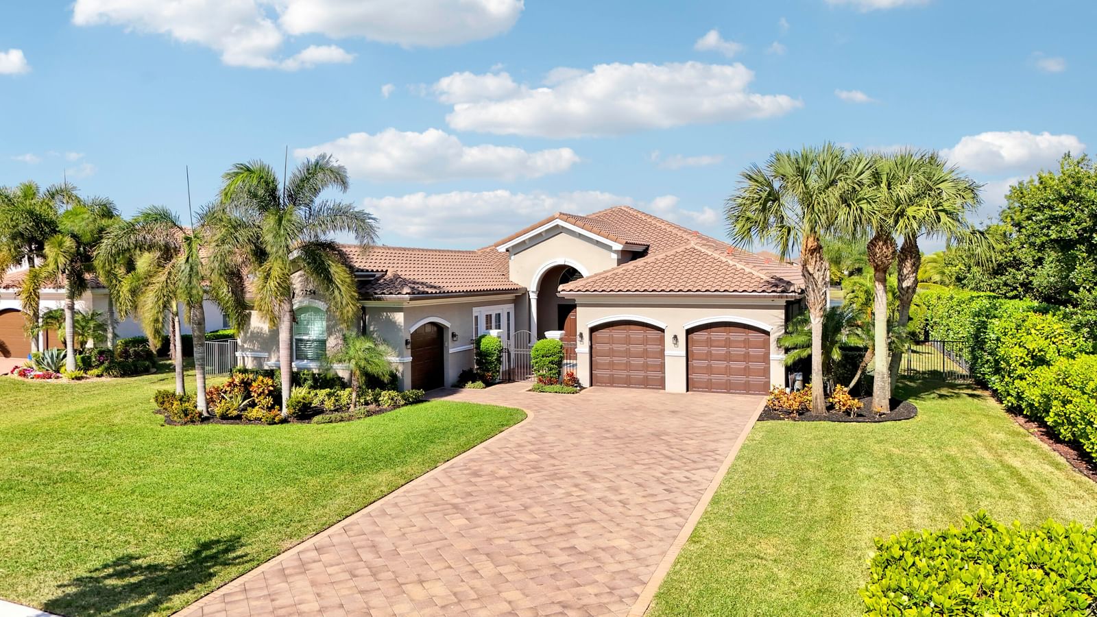 7754 Maywood Crest Drive, Palm Beach Gardens, FL 33412 photo 2