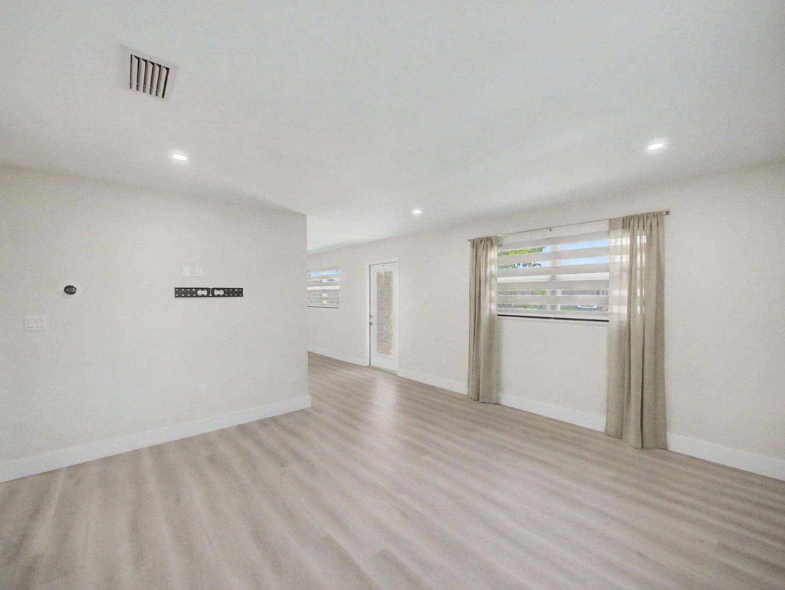 9298 Birmingham Drive, Palm Beach Gardens, FL 33410 photo 3