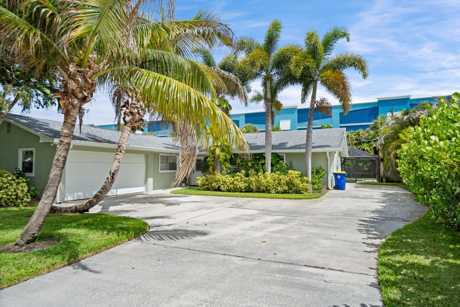 4796 SE Manatee Terrace, Stuart, FL 34997 photo 2
