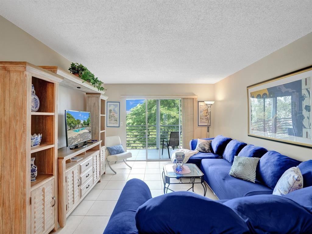 2003 Granada Drive #C4, Coconut Creek, FL 33066 photo 4