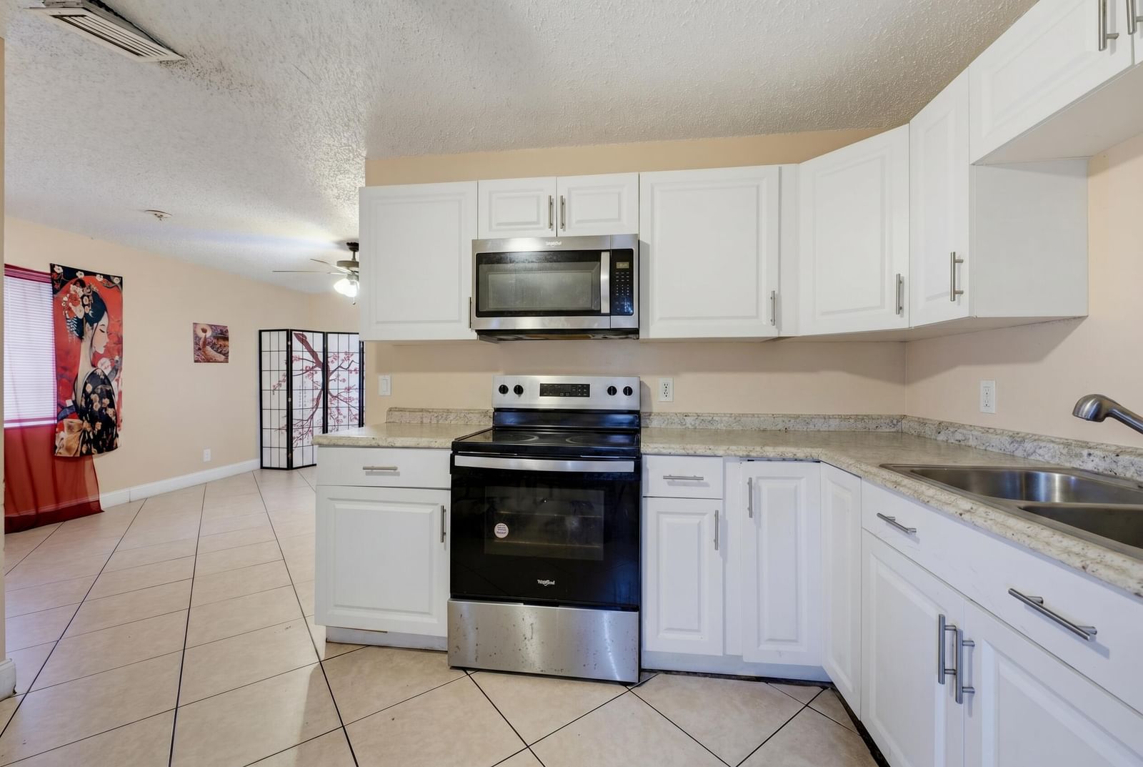 1525 W 17th Street, Riviera Beach, FL 33404 photo 4